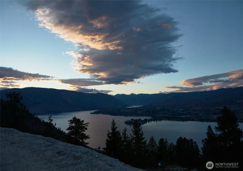 Property photo for 0 S Lakeshore Rd, Chelan