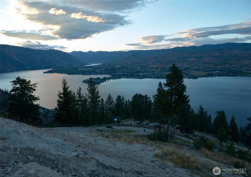 Property photo for 0 S Lakeshore Rd, Chelan photo 3