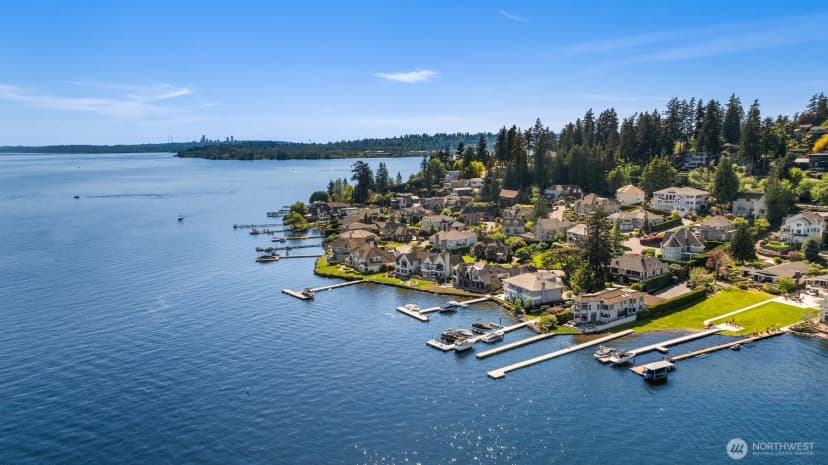 Property photo for 8503 Ne Juanita Drive, Kirkland photo 36