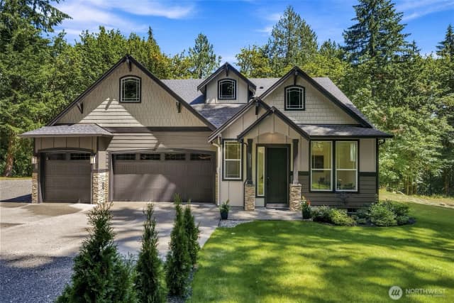 Property photo for 10360 Brownsville Highway Ne, Poulsbo photo 2