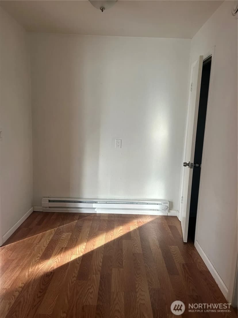 Property photo for 5050 Martin Luther King Jr Way S, Seattle photo 6