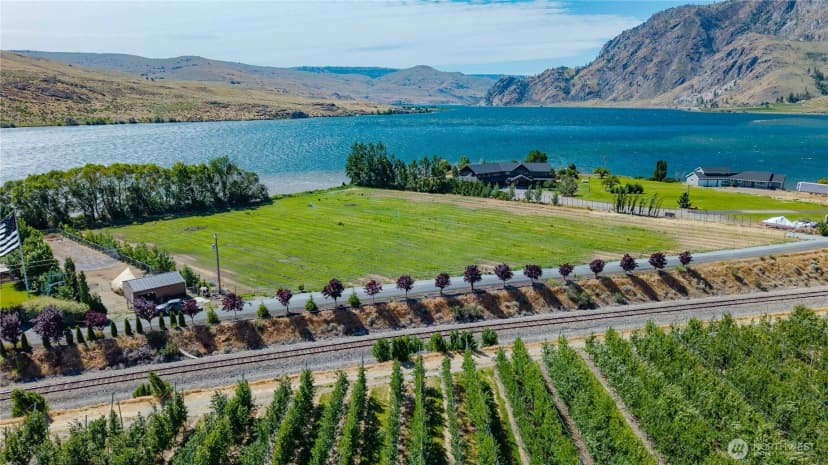 Property photo for 1 Stennes Drive, Pateros photo 17
