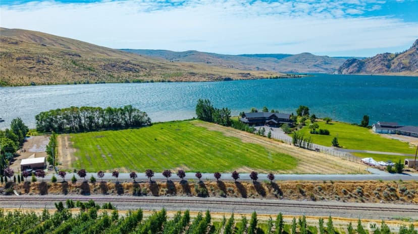Property photo for 1 Stennes Drive, Pateros photo 6