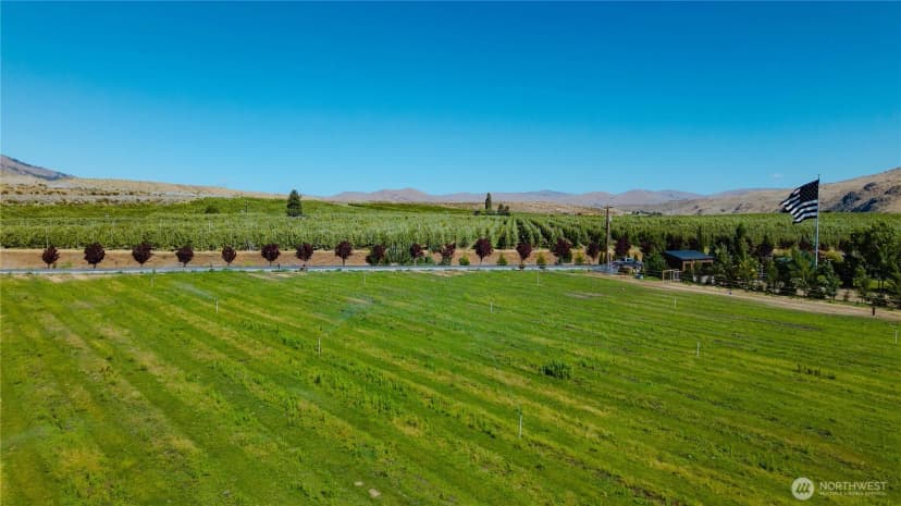 Property photo for 2 Stennes Drive, Pateros photo 31