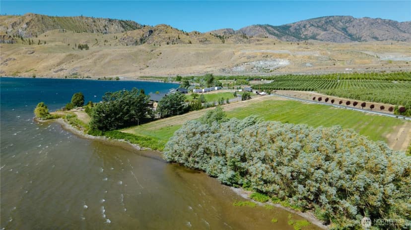 Property photo for 2 Stennes Drive, Pateros photo 18