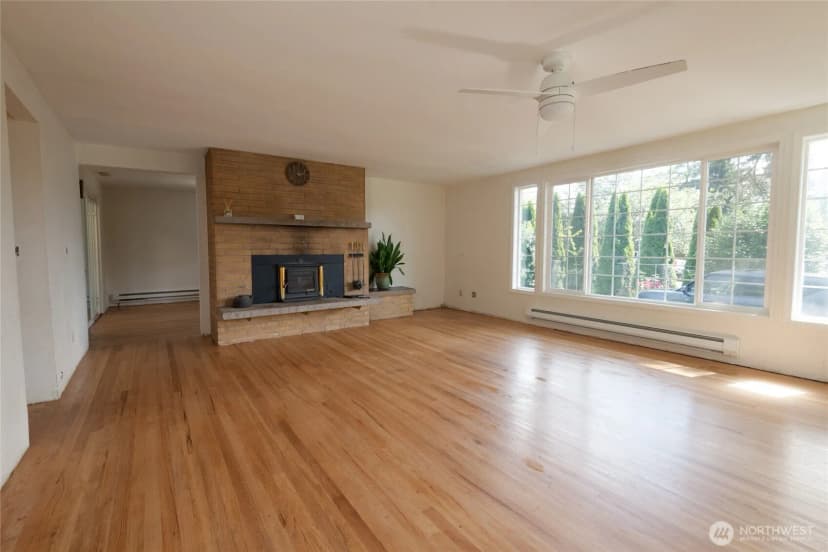 Property photo for 14808 Larch Way, Lynnwood photo 14