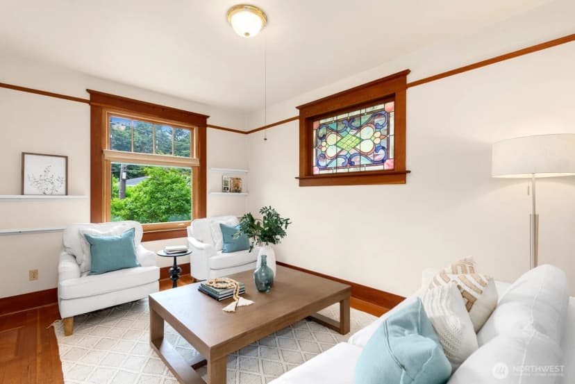 Property photo for 4611 34th Avenue W, Seattle photo 6