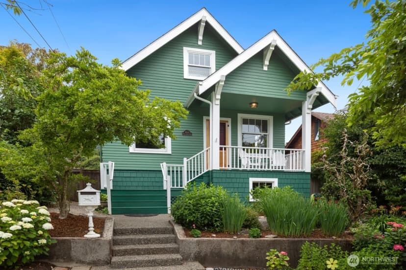 Property photo for 4611 34th Avenue W, Seattle