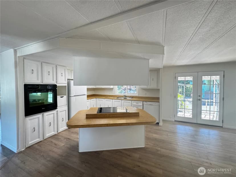 Property photo for 111 Dryke Road #27, Sequim photo 9