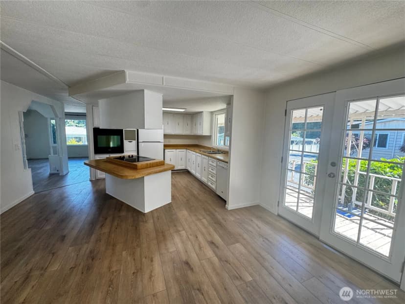 Property photo for 111 Dryke Road #27, Sequim photo 11
