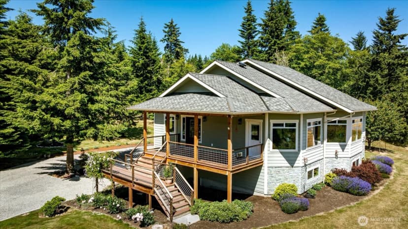 Property photo for 343 Olympic Bay Lane, Oak Harbor