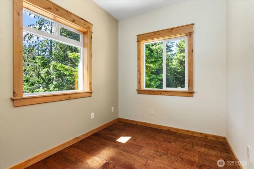 Property photo for 343 Olympic Bay Lane, Oak Harbor photo 11