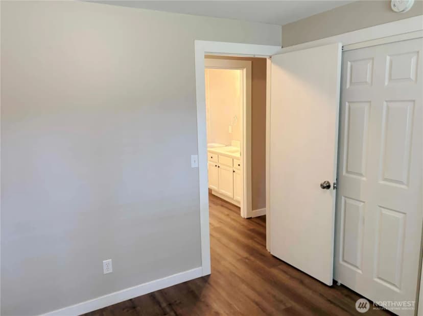 Property photo for 26454 170th Avenue Se, Covington photo 12