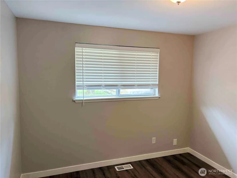 Property photo for 26454 170th Avenue Se, Covington photo 15