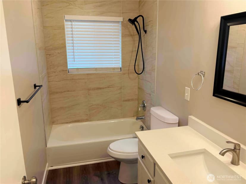 Property photo for 26454 170th Avenue Se, Covington photo 8