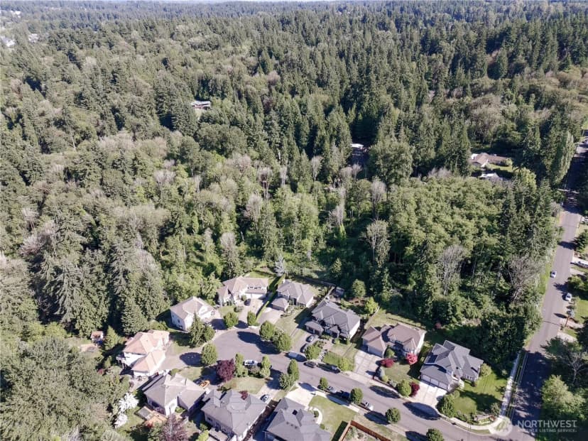 Property photo for 1701 13th Street Se, Puyallup photo 10