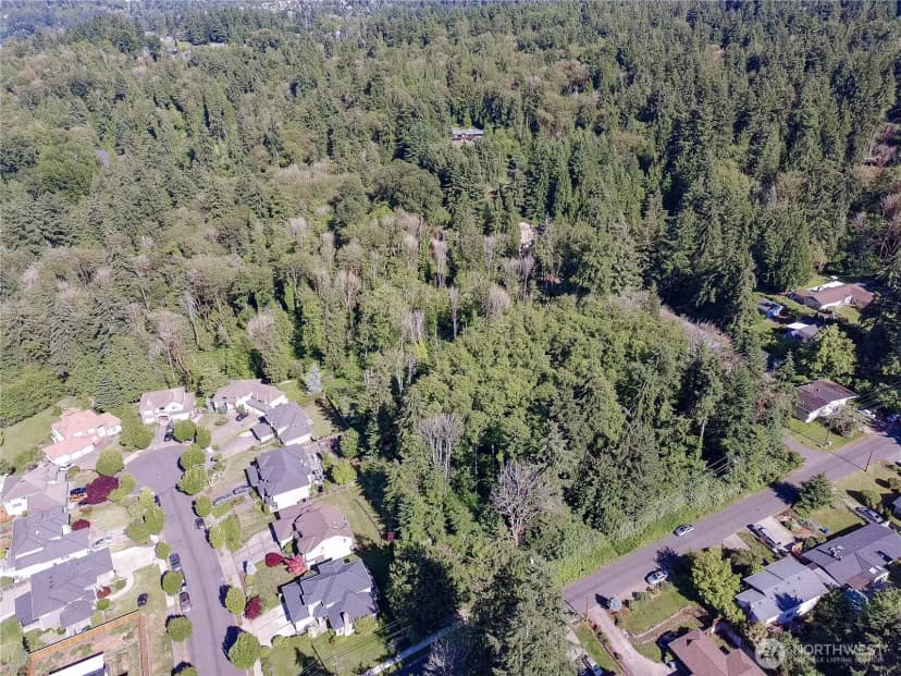 Property photo for 1701 13th Street Se, Puyallup photo 6