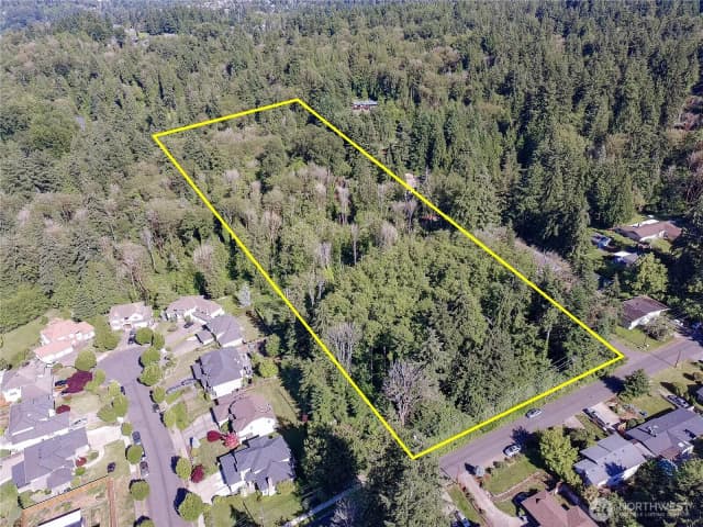 Property photo for 1701 13th Street Se, Puyallup photo 5
