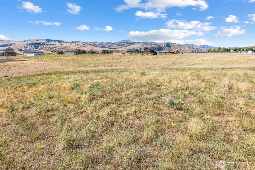 Property photo for 44290 Sanpoil N, Wilbur photo 9