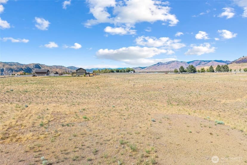 Property photo for 44290 Sanpoil N, Wilbur photo 13