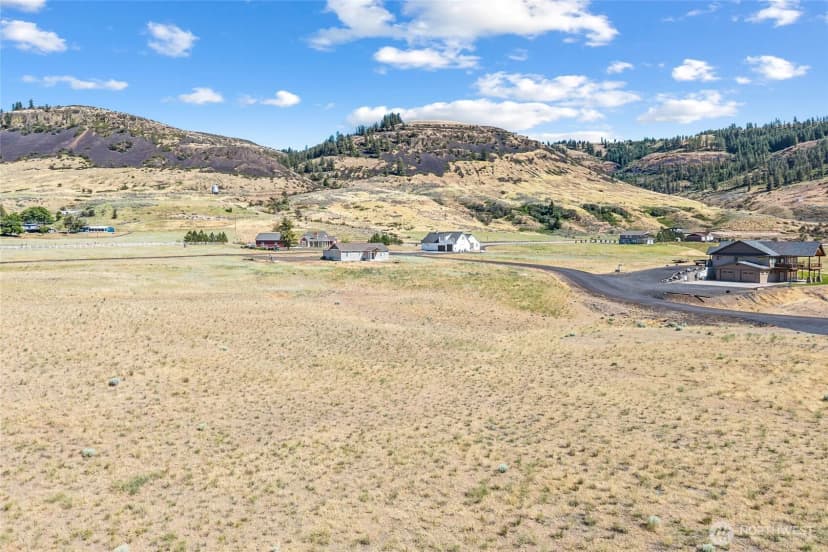 Property photo for 44290 Sanpoil N, Wilbur photo 12