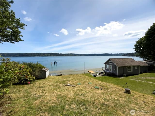 Property photo for 1227 Maplewood Beach Drive Nw, Gig Harbor photo 2