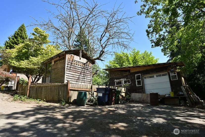 Property photo for 14323 12th Avenue Sw, Burien photo 9
