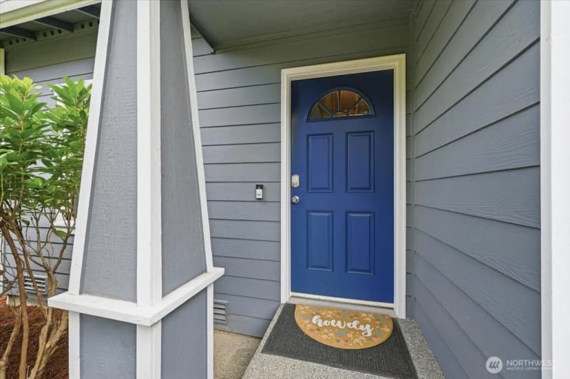 Property photo for 18319 8th Drive Se, Bothell photo 3