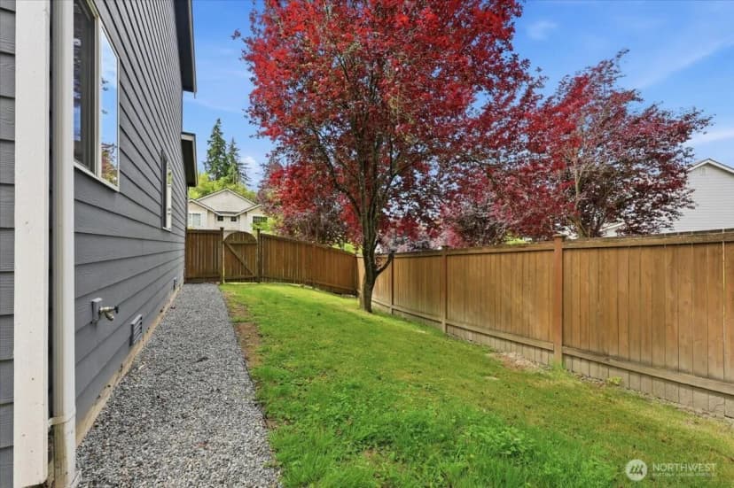 Property photo for 18319 8th Drive Se, Bothell photo 17