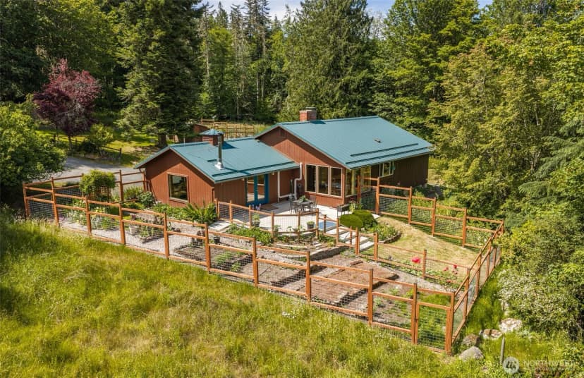 Property photo for 477 Glass Road, Port Angeles photo 2