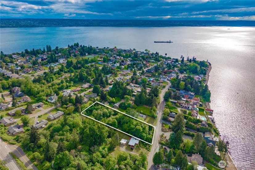 Property photo for 5445 Hyada Boulevard Ne, Tacoma photo 4