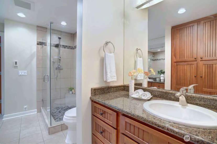 Property photo for 4030 26th Avenue W, Seattle photo 16