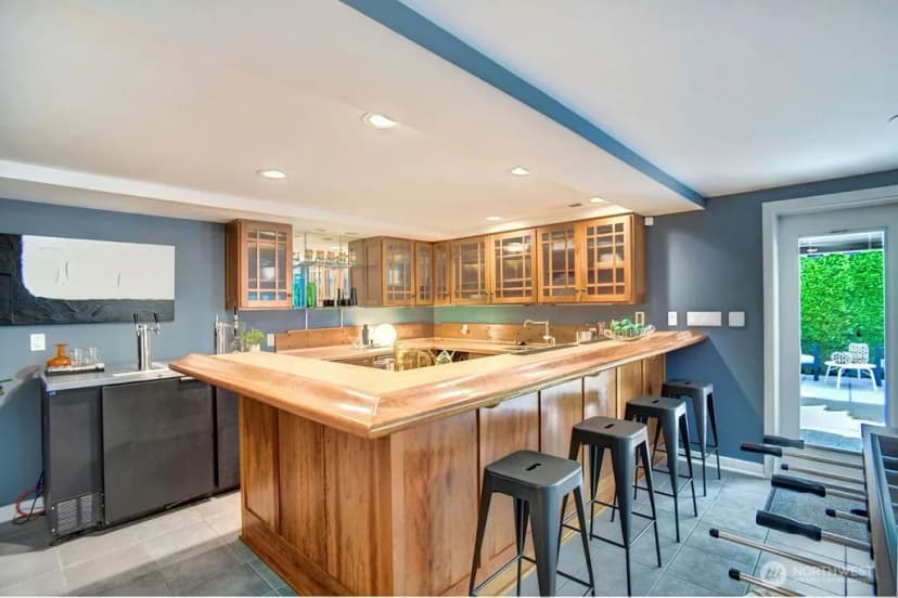 Property photo for 4030 26th Avenue W, Seattle photo 17