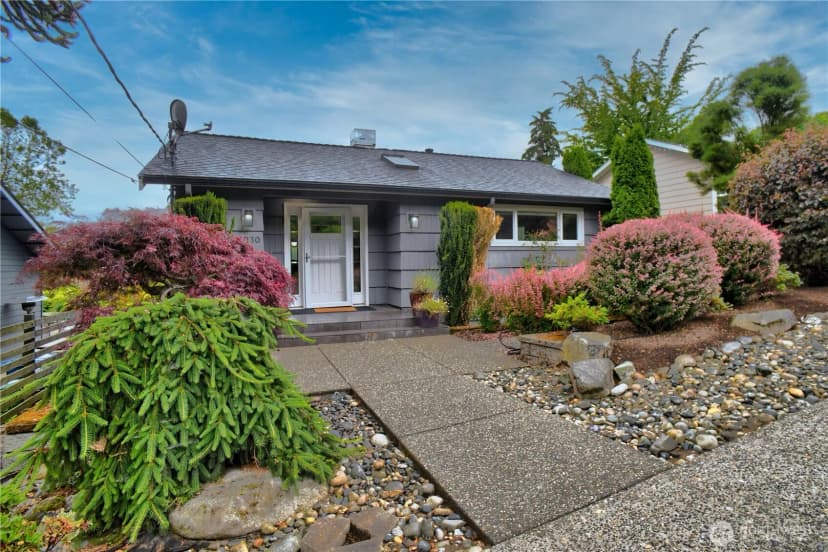 Property photo for 4030 26th Avenue W, Seattle photo 27