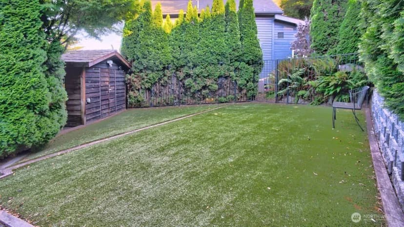 Property photo for 4030 26th Avenue W, Seattle photo 28