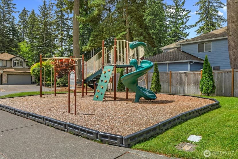 Property photo for 14411 12th Drive Se, Mill Creek photo 33