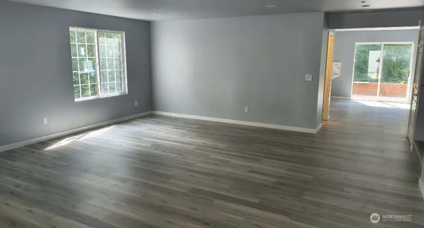 Property photo for 9525 S 221st Place, Kent photo 13