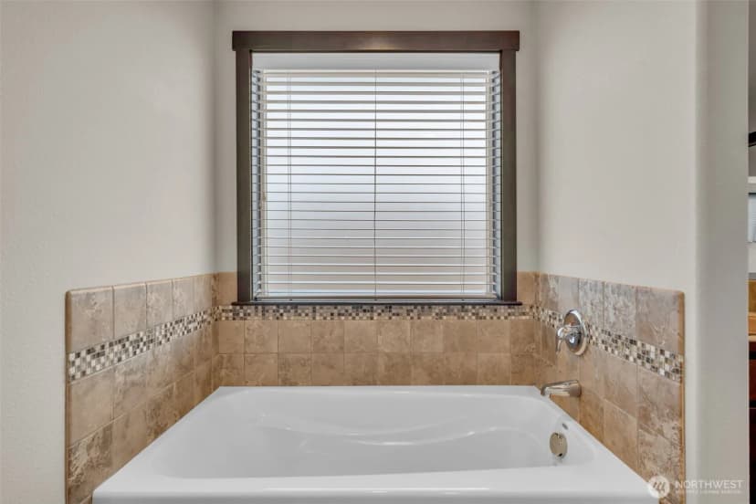 Property photo for 17732 82nd Drive Ne, Arlington photo 29