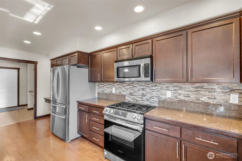 Property photo for 17732 82nd Drive Ne, Arlington photo 15