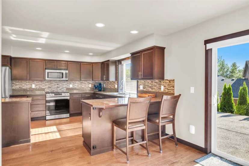 Property photo for 17732 82nd Drive Ne, Arlington photo 12