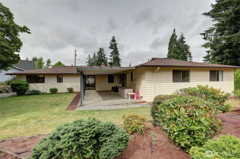 Property photo for 16724 Ne 22nd Street, Bellevue photo 29