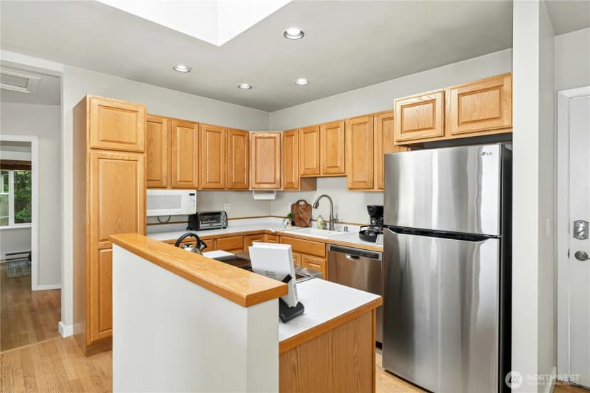 Property photo for 10932 Vashon Hwy Sw, Vashon photo 11