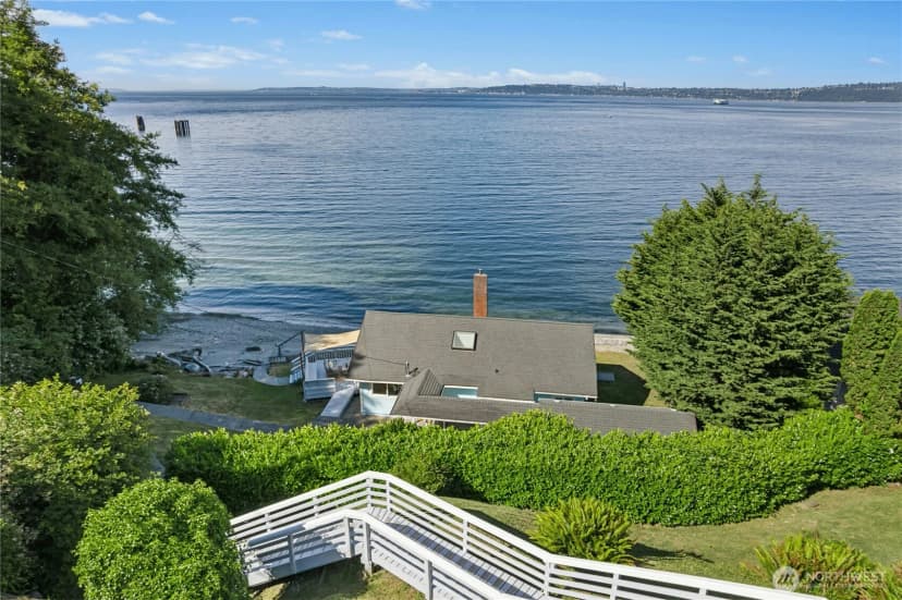 Property photo for 10932 Vashon Hwy Sw, Vashon photo 30