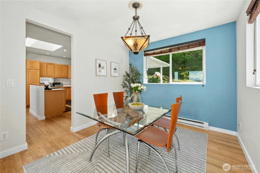 Property photo for 10932 Vashon Hwy Sw, Vashon photo 8