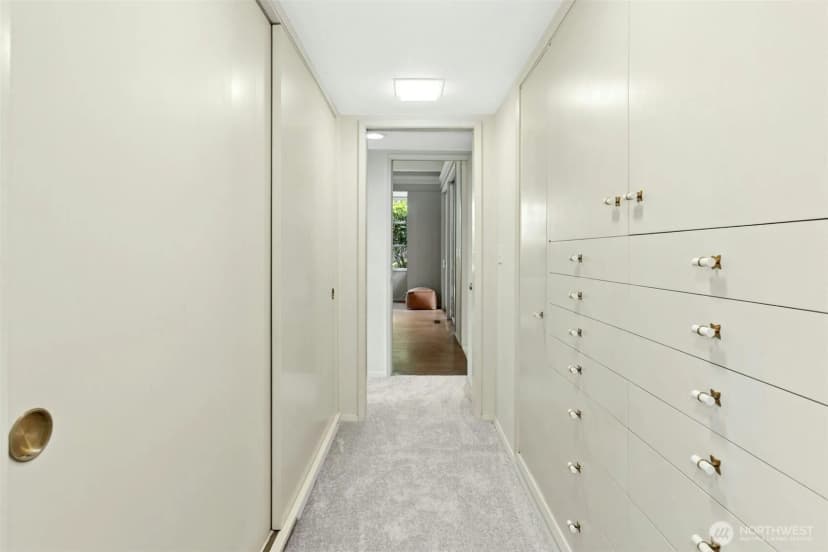 Property photo for 6016 Ne Keswick Drive, Seattle photo 22