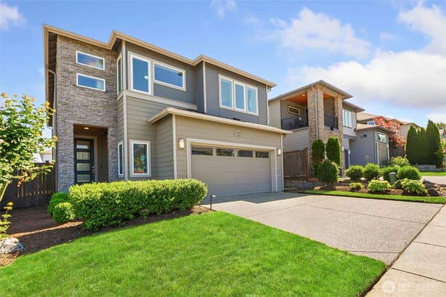 Property photo for 16 176th Place Sw, Bothell photo 2