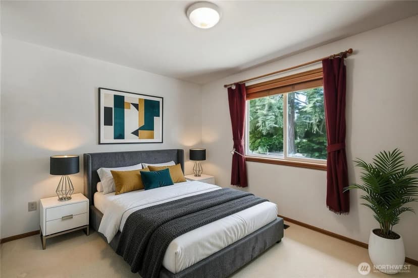 Property photo for 419 212th Avenue Ne, Sammamish photo 10
