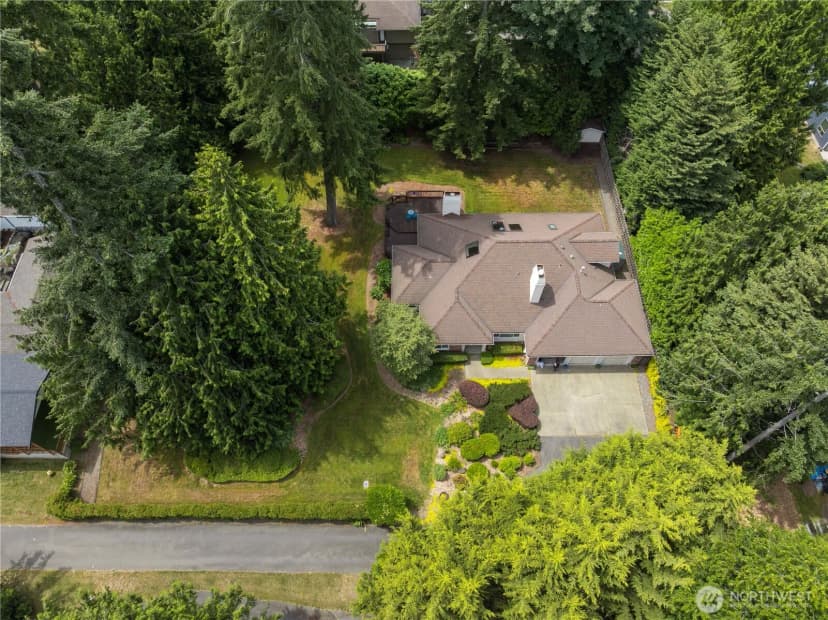 Property photo for 419 212th Avenue Ne, Sammamish photo 23