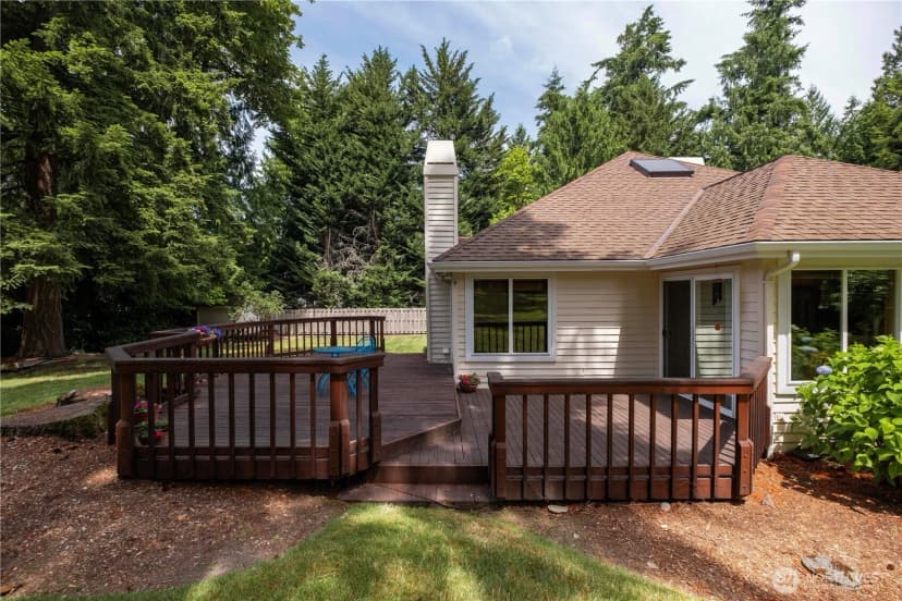 Property photo for 419 212th Avenue Ne, Sammamish photo 20