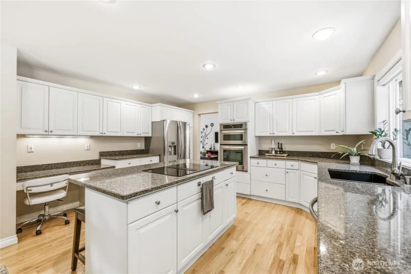 Property photo for 15153 Sunrise Drive Ne, Bainbridge Island photo 14